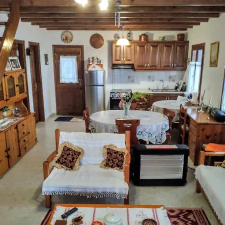 Annoula Villa Pouríon