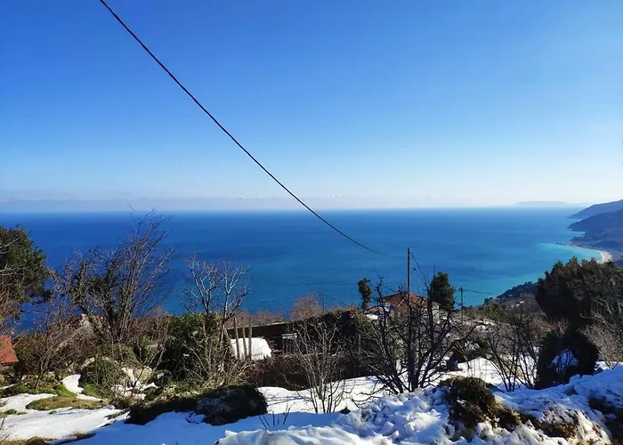 αννούλα Βίλα *