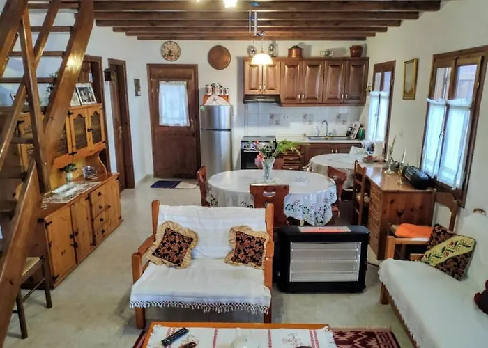 Annoula Villa Pouríon